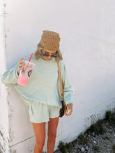 gimme more stripe top - mint