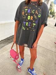 ETTA OG | trick or treat graphic tee - charcoal