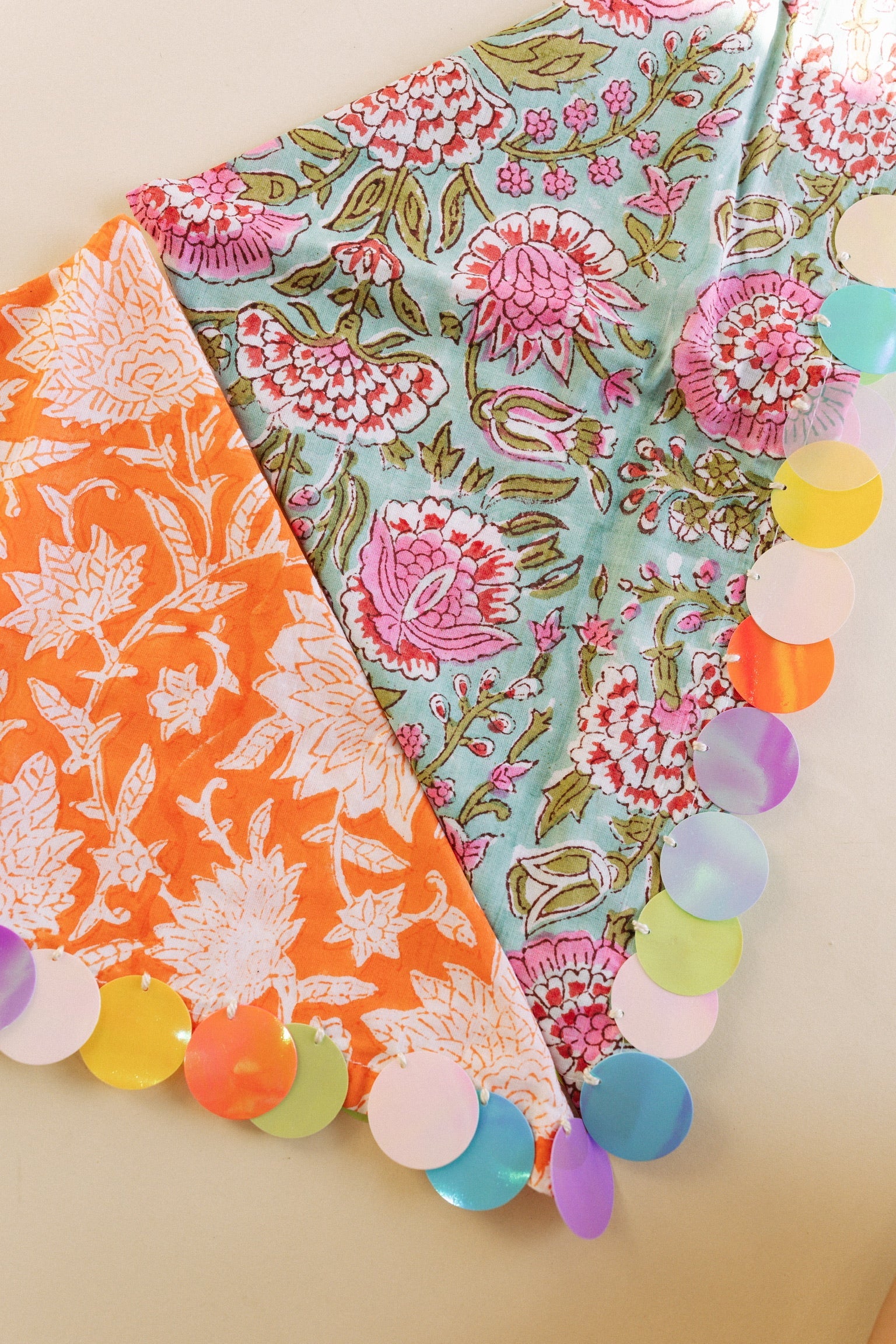 HANDMADE | sequin bandana scarf - orange / white