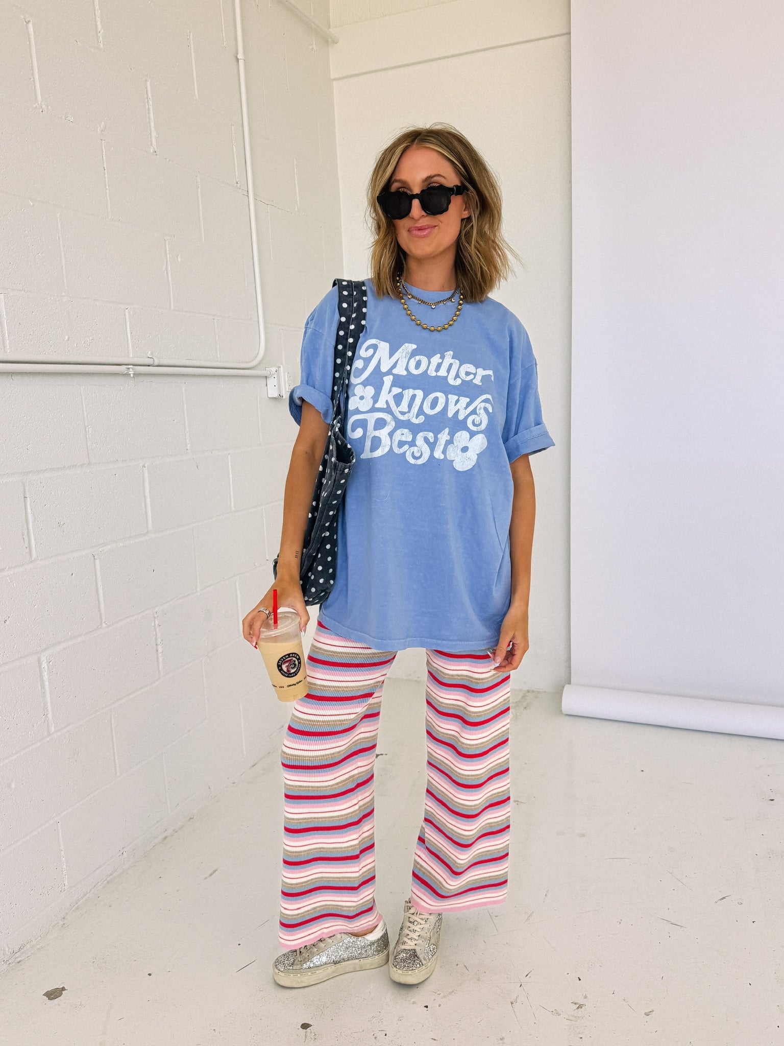 ETTA OG | mother knows best graphic tee - denim / white