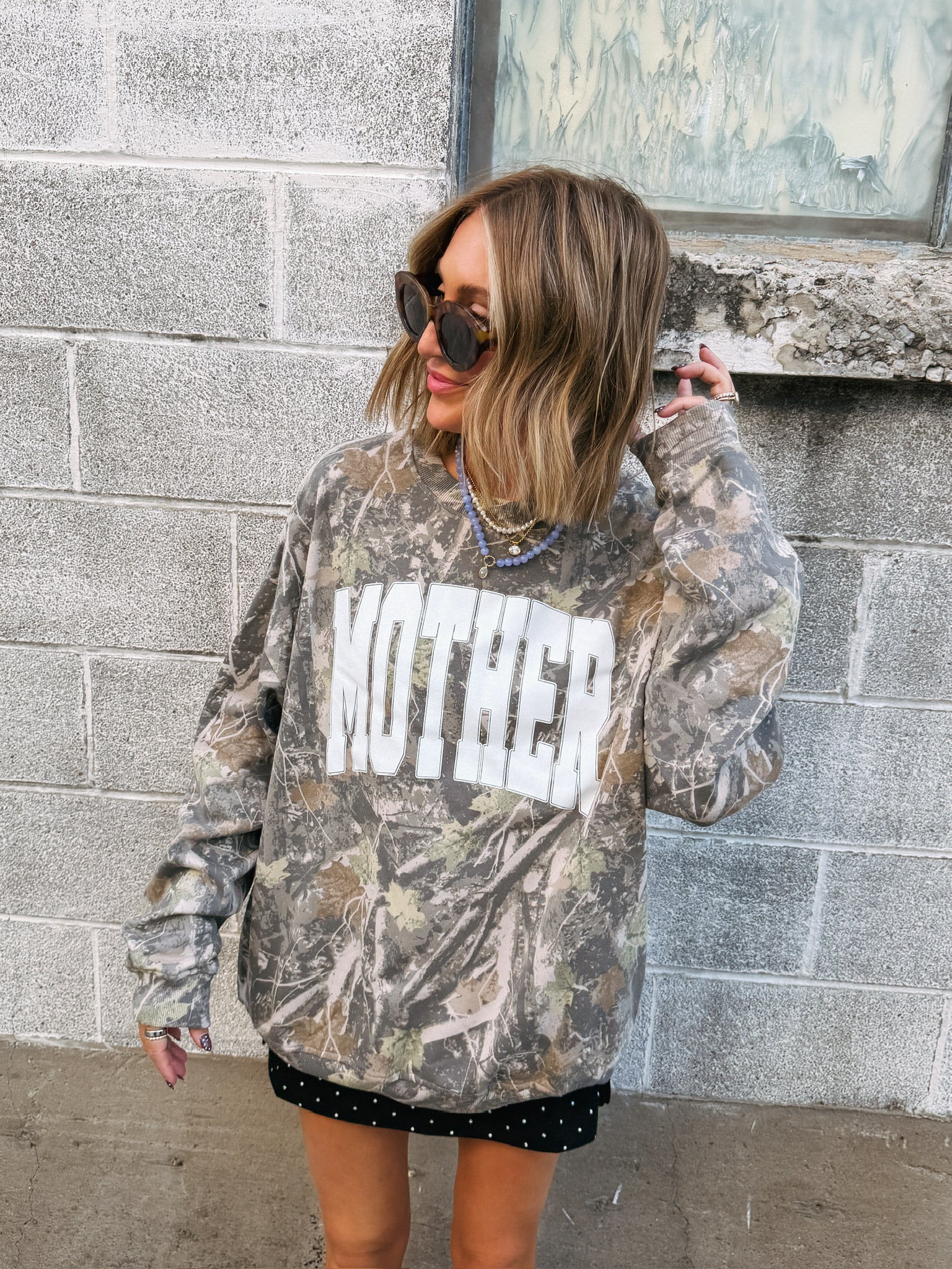 ETTA OG | varsity mother camo sweatshirt - white