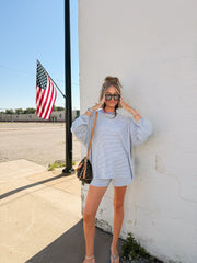 gimme more stripe shorts - periwinkle
