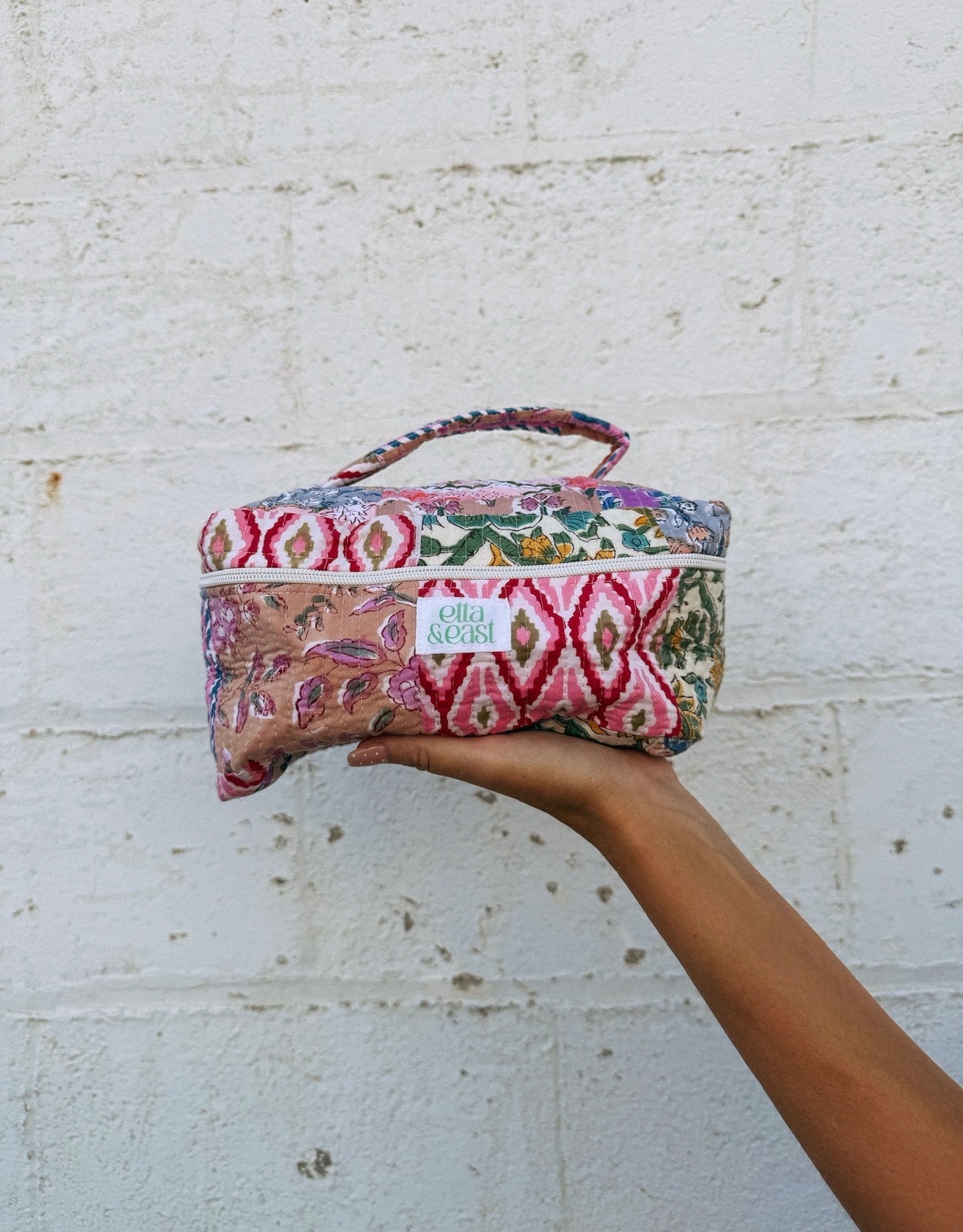 ETTA OG | quilted makeup bag - peachy