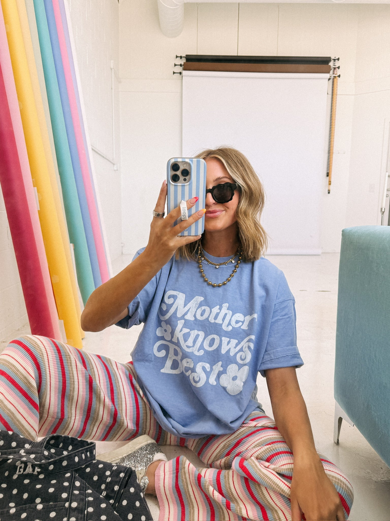 ETTA OG | mother knows best graphic tee - denim / white