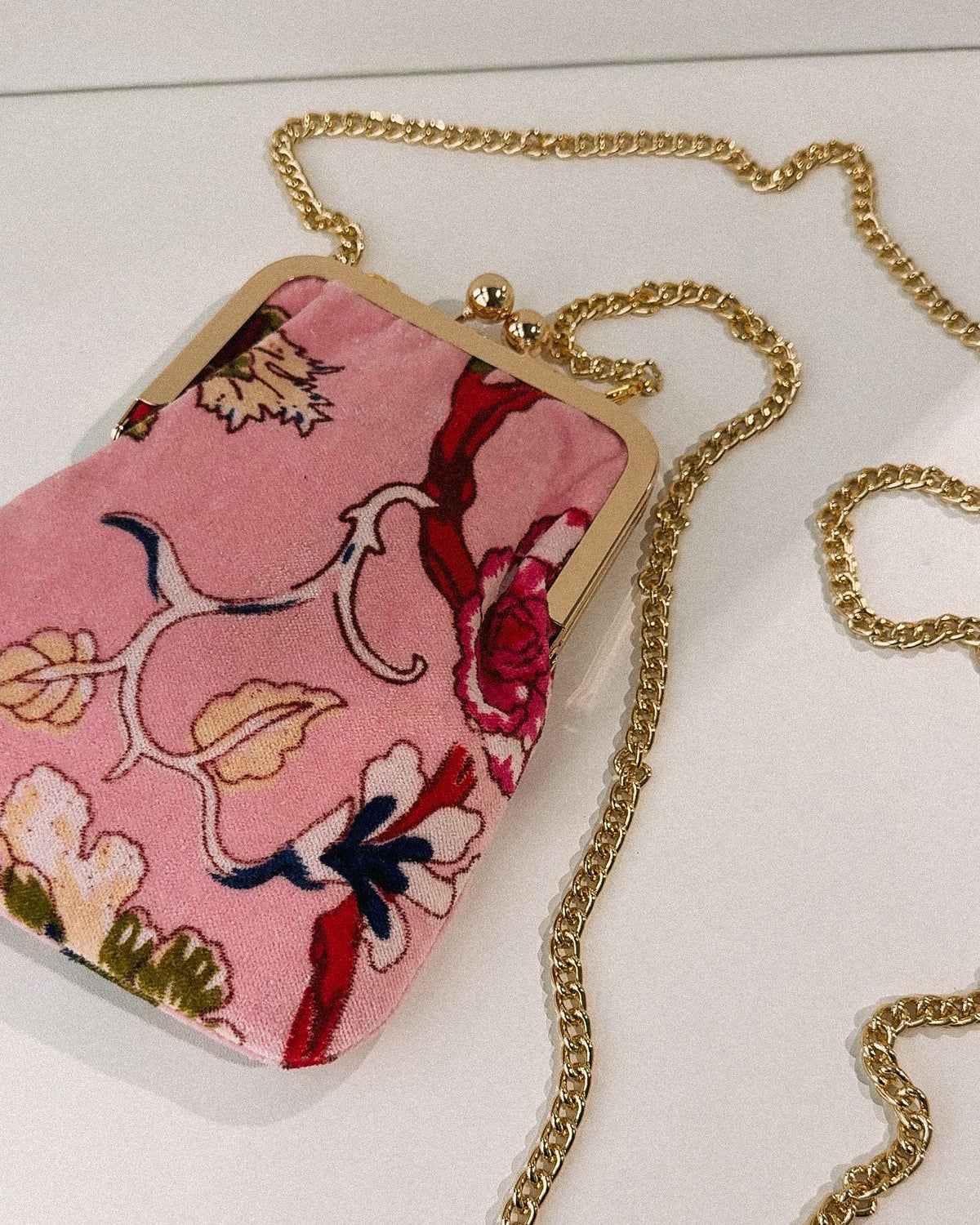 birdie crossbody - pale pink floral chenille
