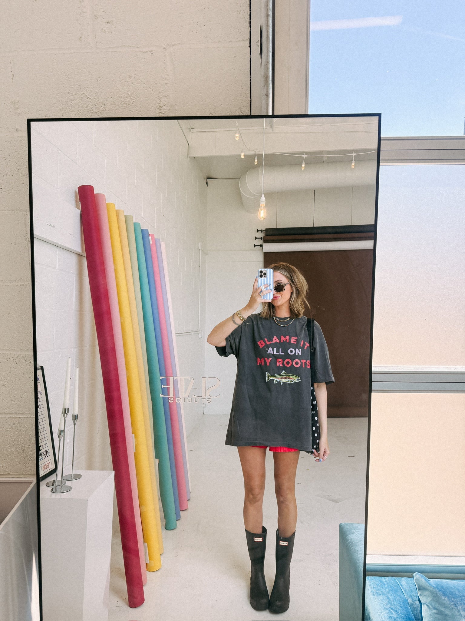 ETTA OG | blame it on my roots graphic tee - charcoal