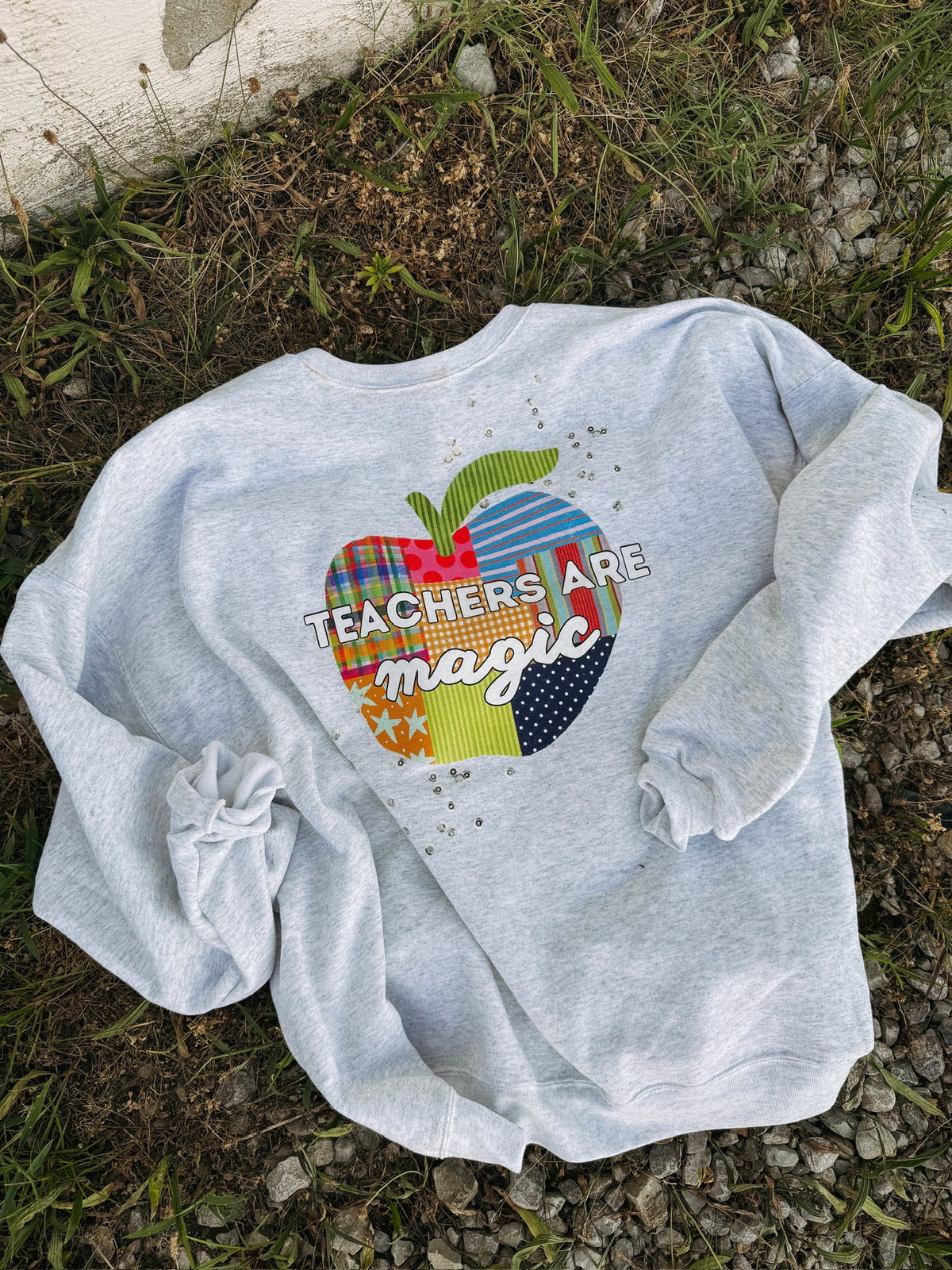 ETTA OG | teachers are magic sweatshirt - ash