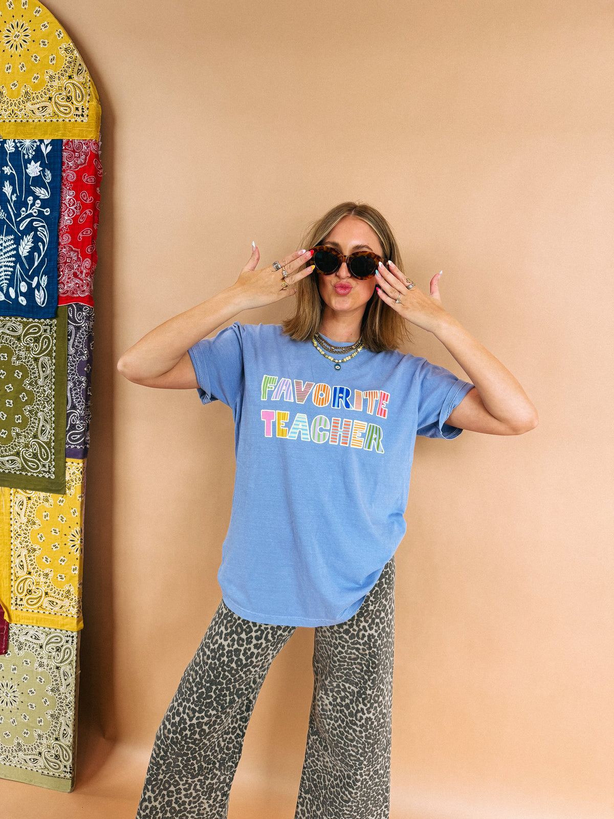 ETTA OG | favorite teacher graphic tee - denim