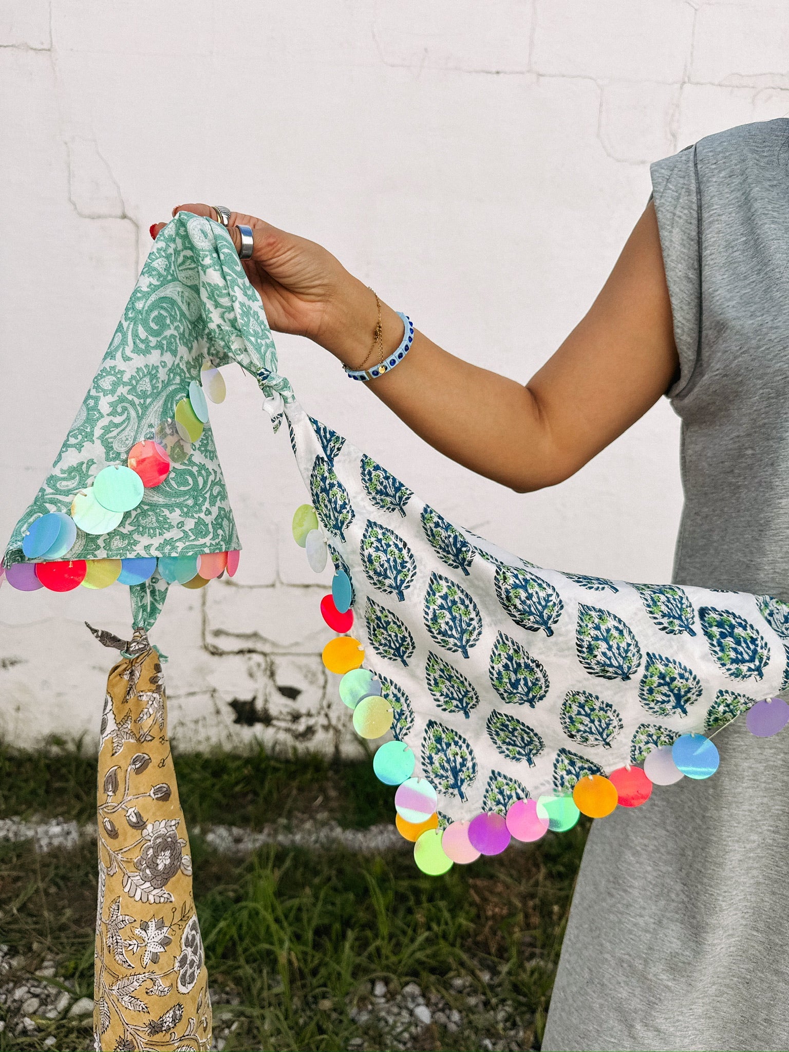 HANDMADE | sequin bandana scarf - white