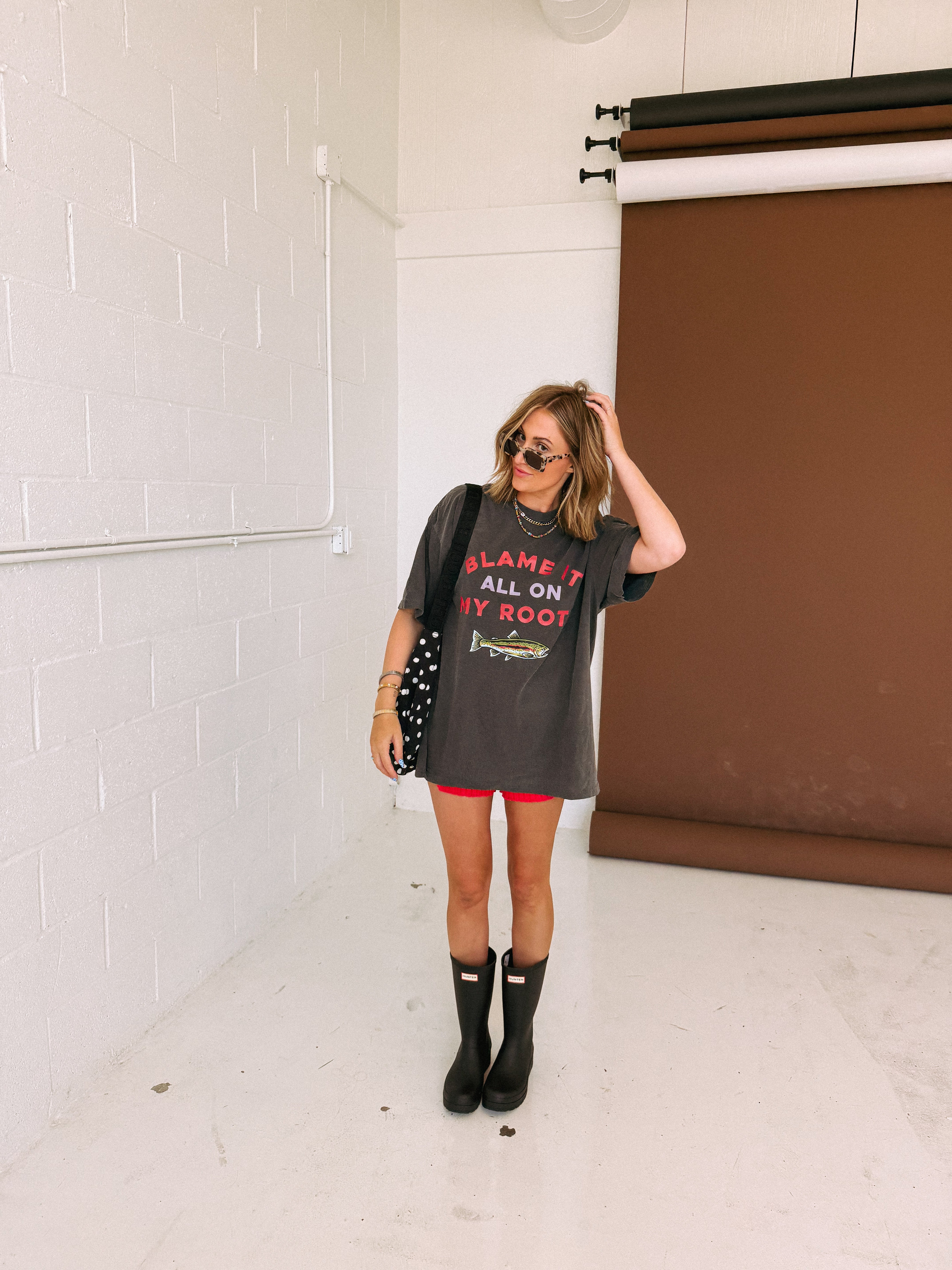 ETTA OG | blame it on my roots graphic tee - charcoal